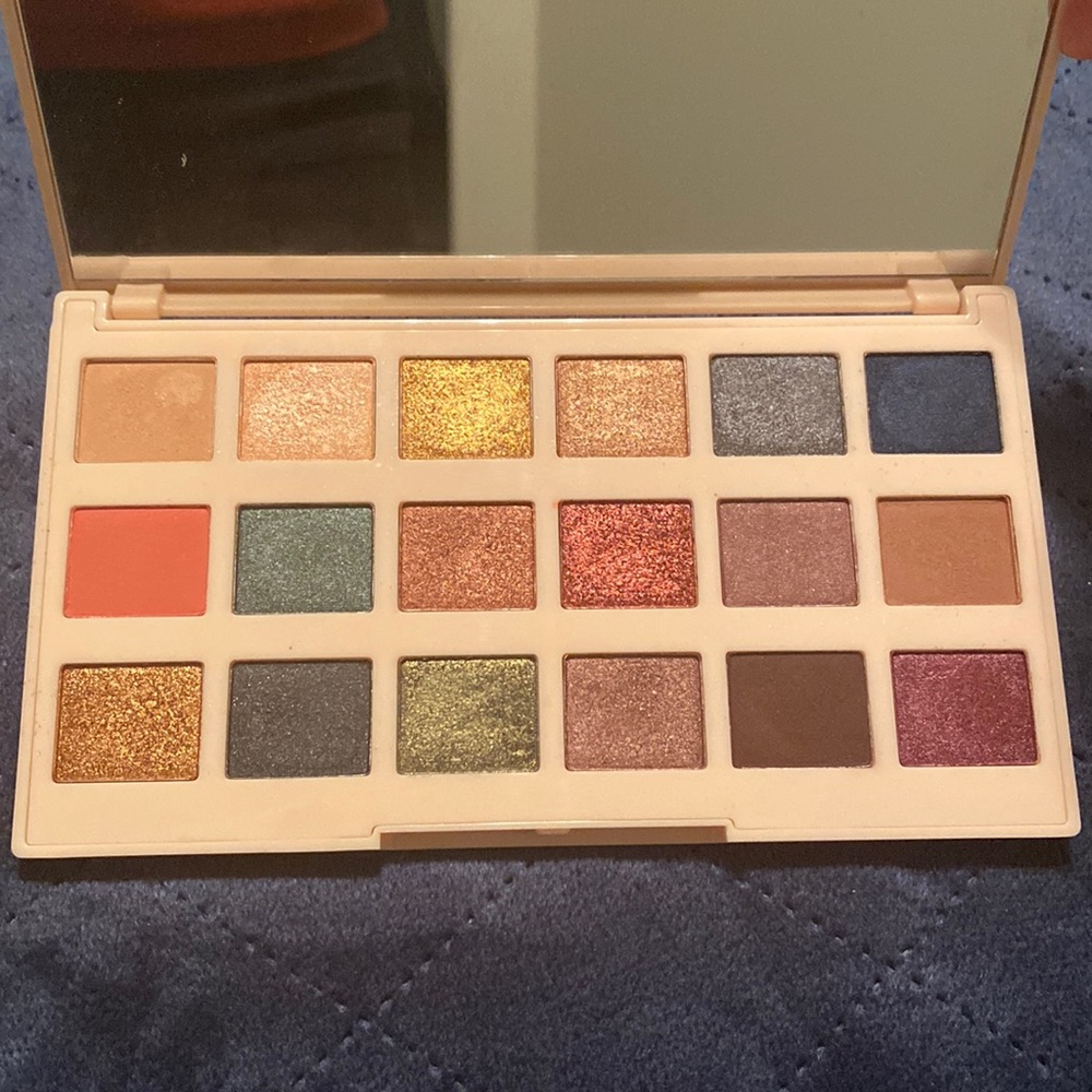 Ciate London Editor New England Eyeshadow Palette